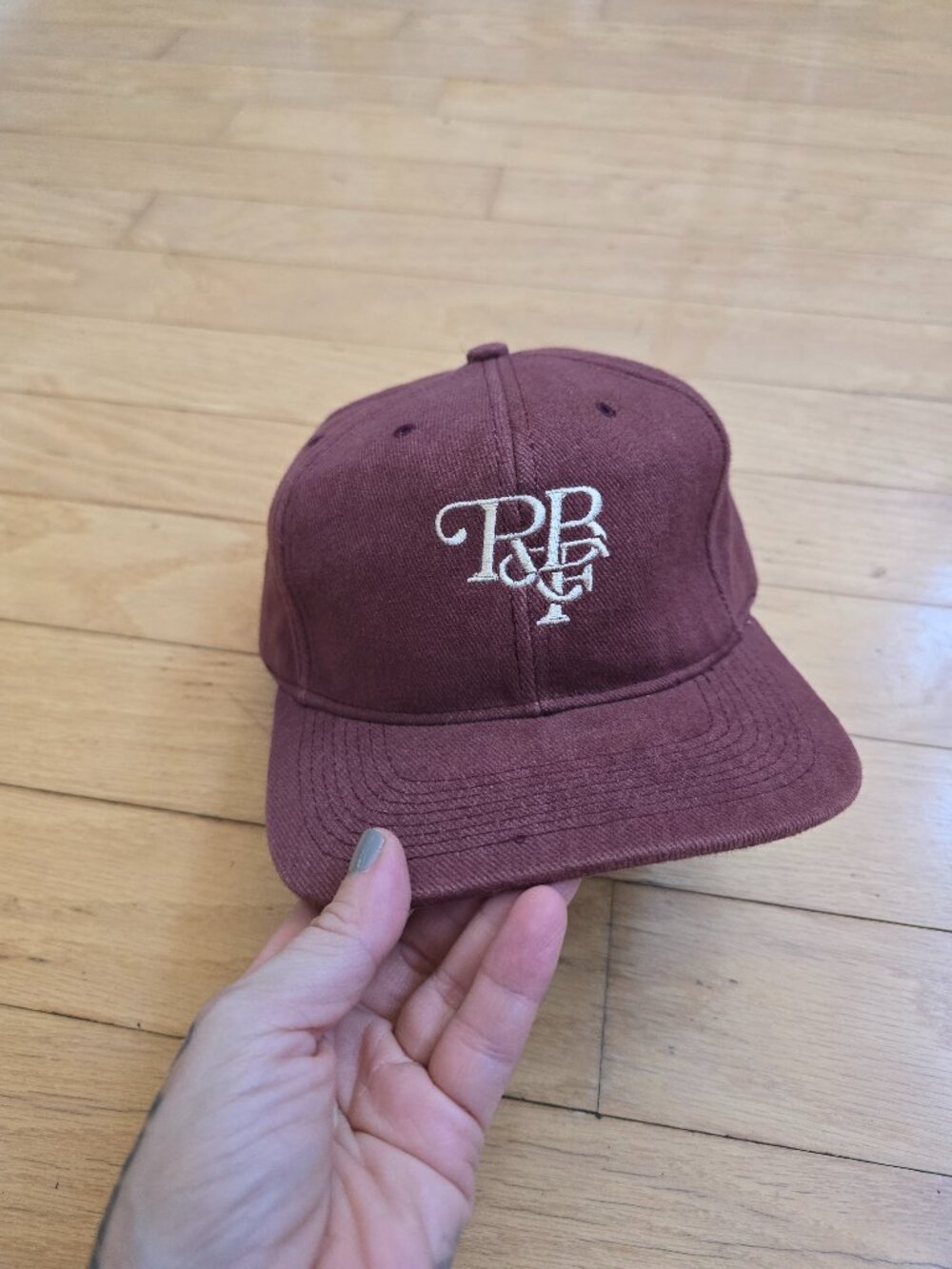 Vintage 90s Maroon Canvas Embroidered Retro Dad Cap Strapback Hat